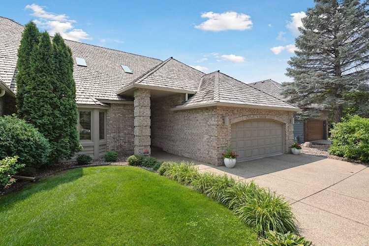 6535 Mccauley Trail W Edina, MN 55439