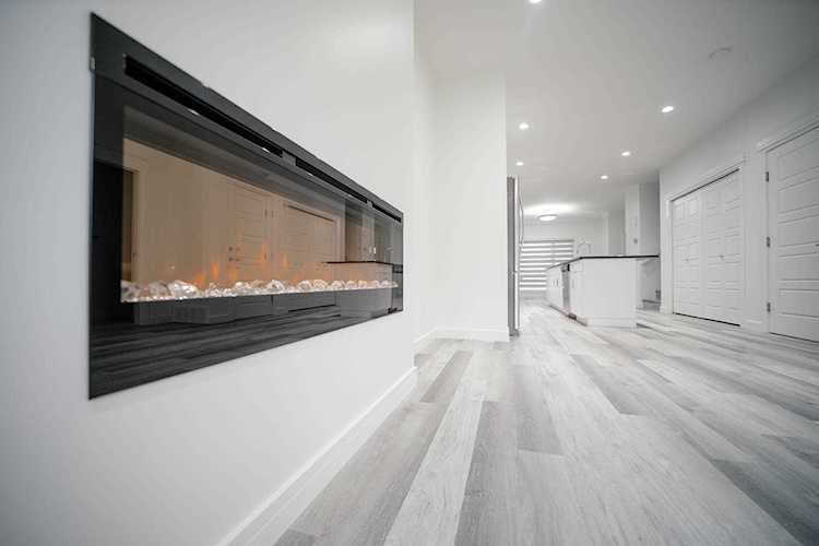 10715 66 Avenue Edmonton, AB T6X 1H7
