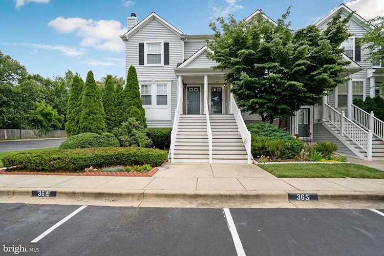 1719 Fallowfield Ct Crofton, MD 21114