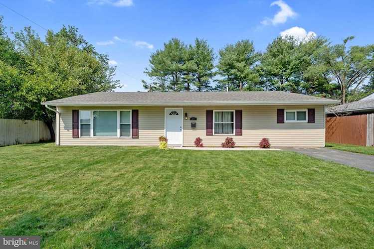27 Chippendale Circle Newark, DE 19713