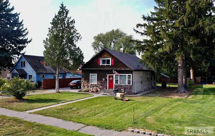 382 W 1st N Rigby, ID 83442