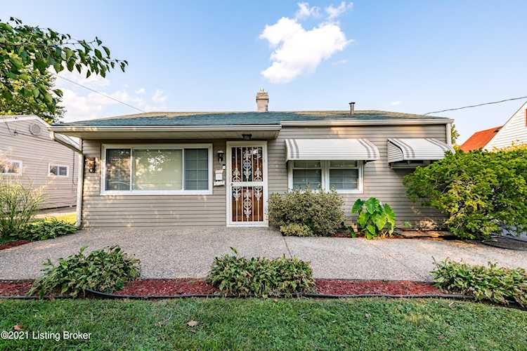 4821 Bluebird Ave Louisville, KY 40213
