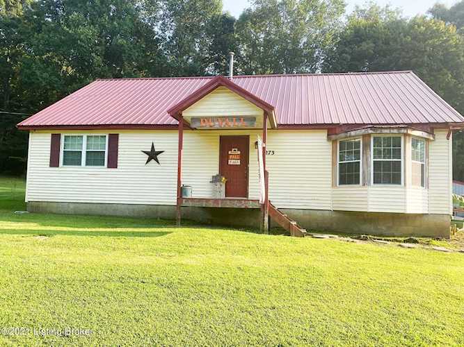 273 Coopers Point Rd Leitchfield, KY 42754