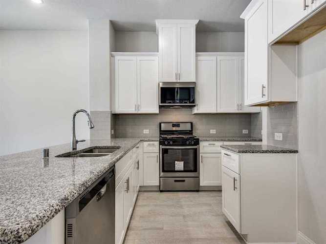 1473 Perrin Lane Farmers Branch, TX 75234