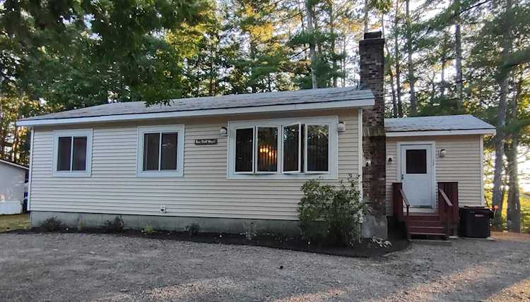 17 Easy St Moultonborough, NH 03254