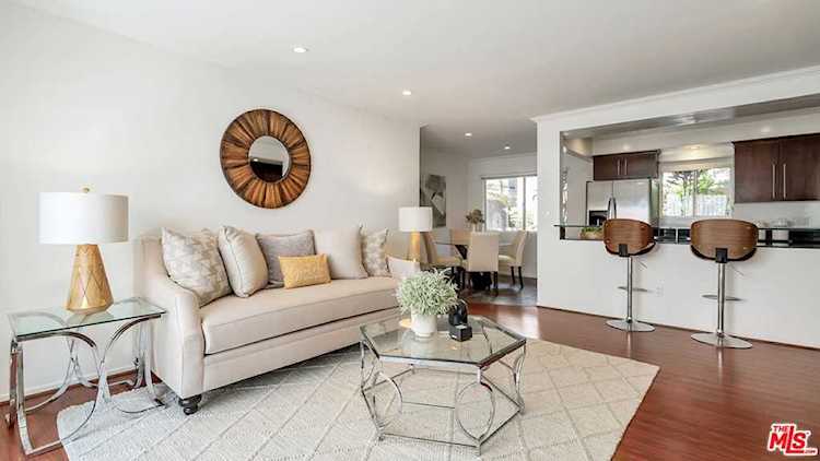 4614 Finley Ave #6 Los Angeles, CA 90027