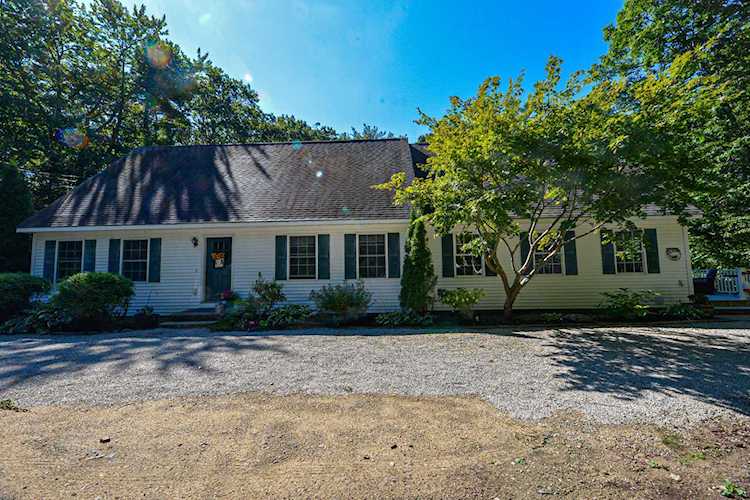 16 Dragonfly Ln Kennebunkport, ME 04046
