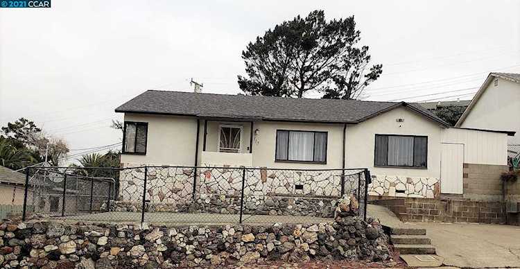 117 Jordan St Vallejo, CA 94591