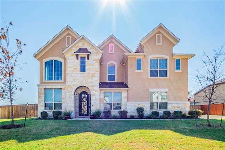 2420 Sycamore Fig BND Leander, TX 78641