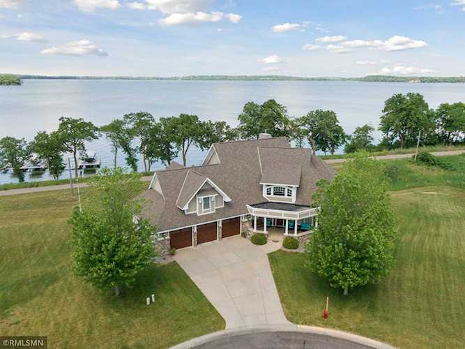 854 Beach Road Waconia, MN 55387