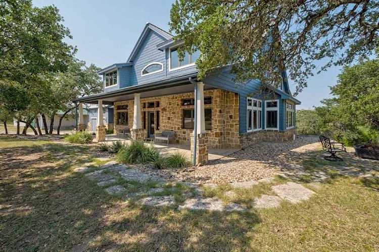 10512 Lake Park DR Dripping Springs, TX 78620