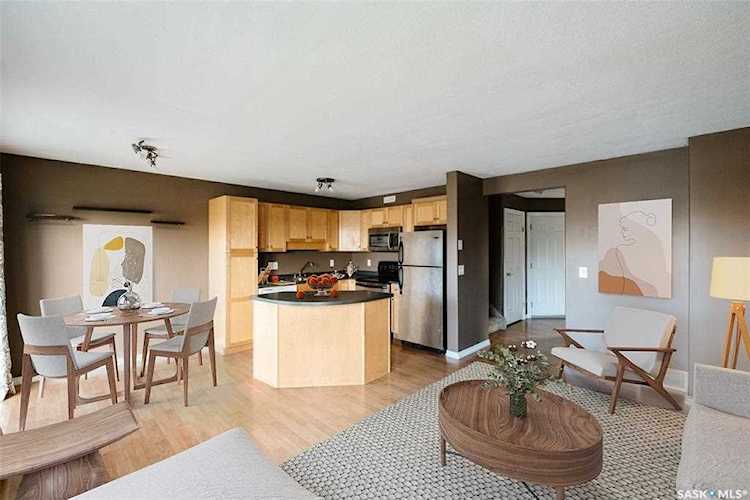 2400 Tell Place Regina, SK S4V 3E3