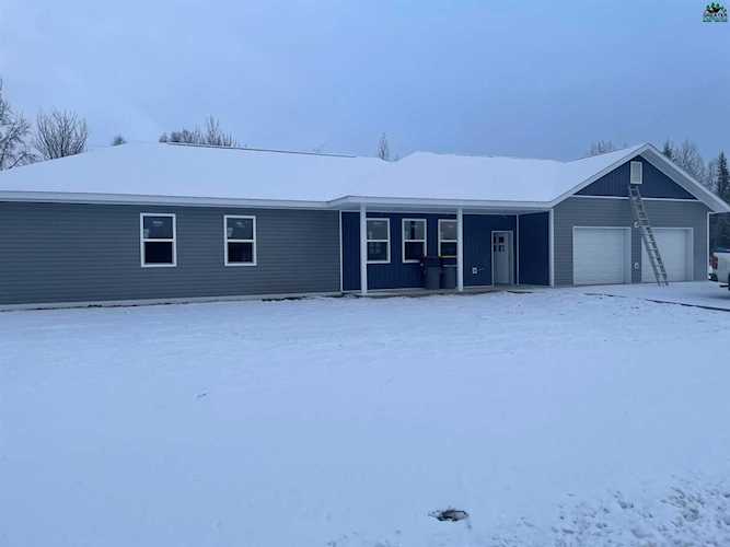 2740 W 1St Avenue North Pole, AK 99705 | MLS 148352 Photo 1