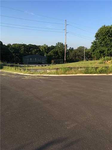 1842 S 54th Ct Kansas City, KS 66106