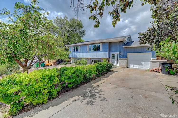 4315 W Eastcrest Circle Colorado Springs, CO 80916