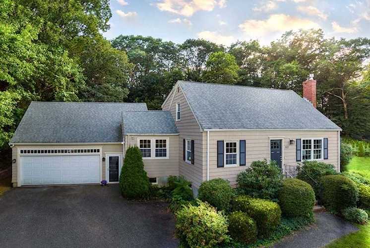 512 Oak Street Franklin, MA 02038
