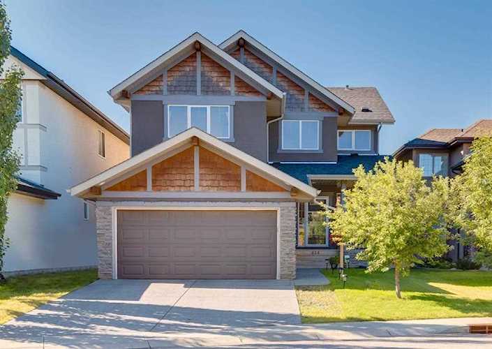 414 Tuscany Ravine Rd NW Calgary, AB T3L 3B2