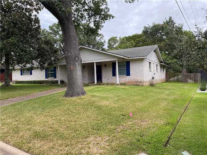 4102 Tablerock DR Austin, TX 78731