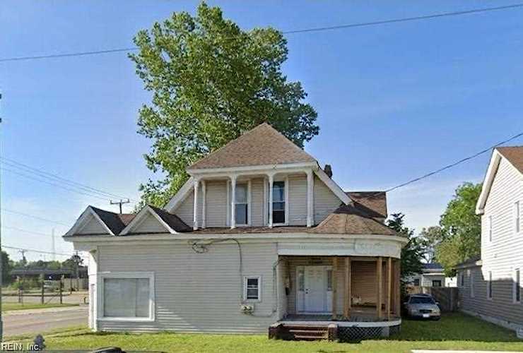2022 County St Portsmouth, VA 23704
