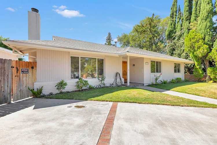11355 Bach Place Porter Ranch, CA 91326