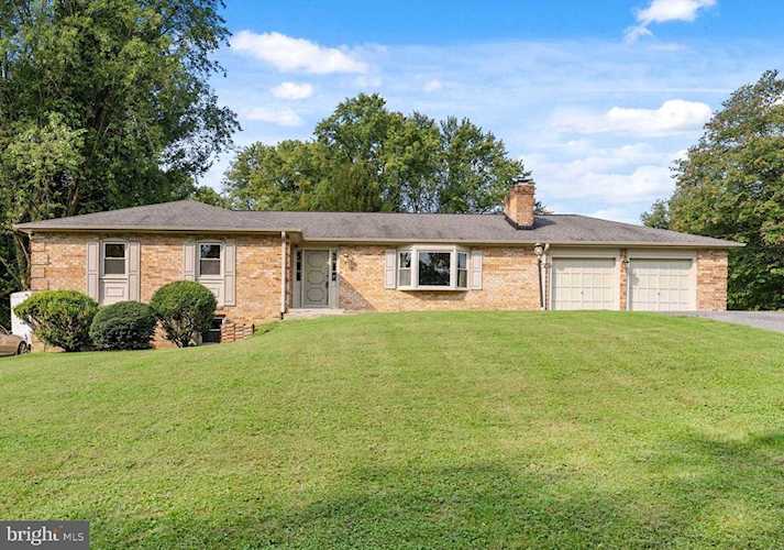 15604 Norman Dr North Potomac, MD 20878