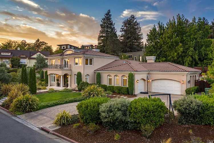 500 Rebecca Drive Petaluma, CA 94952