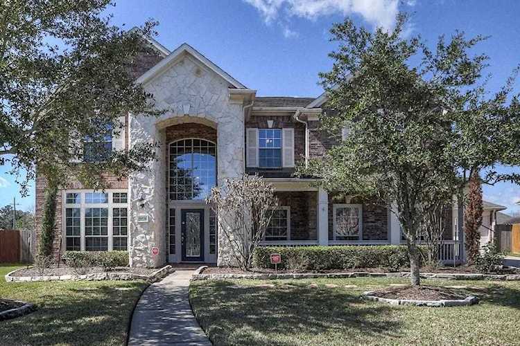 19531 Creek Bend Dr Spring, TX 77388