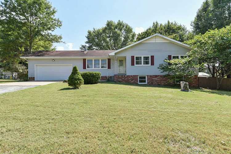 5822 E Primrose Ln Springfield, MO 65809