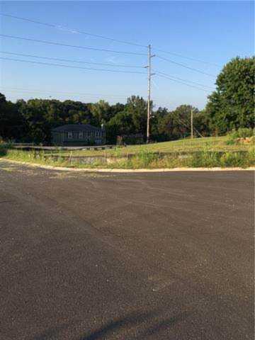 5441 Lakewood St Kansas City, KS 66106