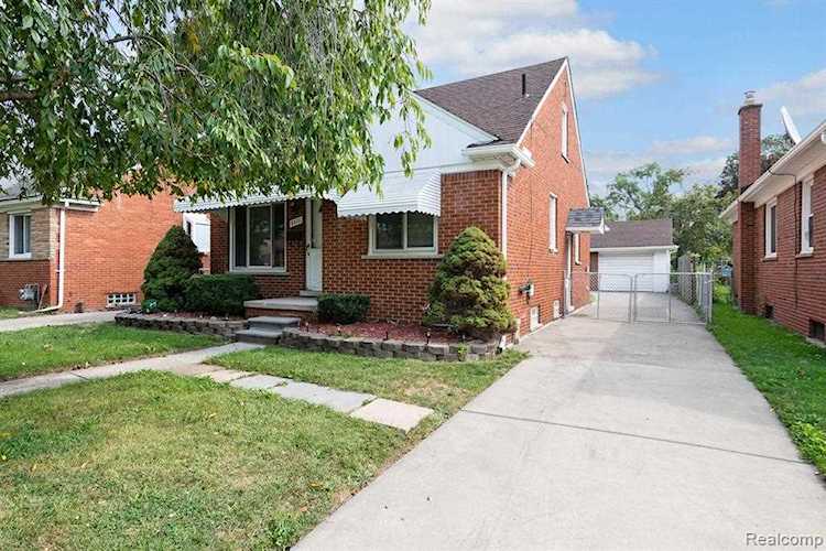 8420 Riverview St Dearborn Heights, MI 48127 | MLS 2210077449 Photo 1