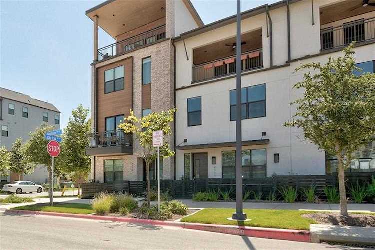 4514 Freedom DR #215 Austin, TX 78731