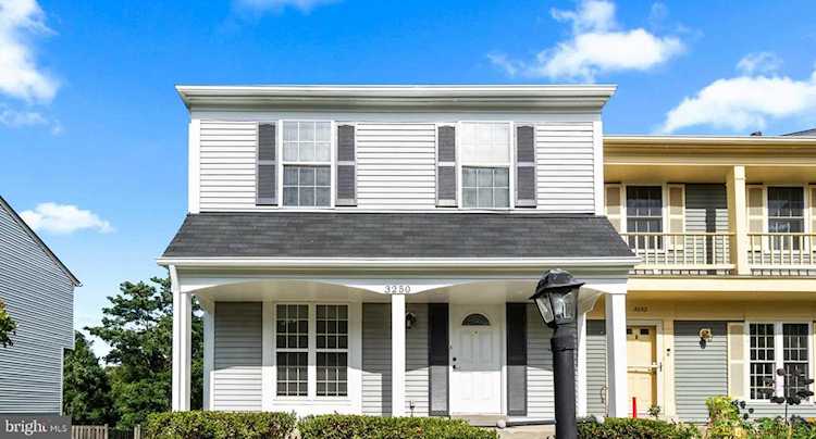 3250 Tayloe Ct Herndon, VA 20171