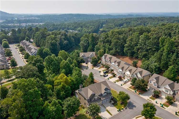 319 Stream Side Pass, Woodstock, GA 30188 - Premier Atlanta Real Estate Photo 1
