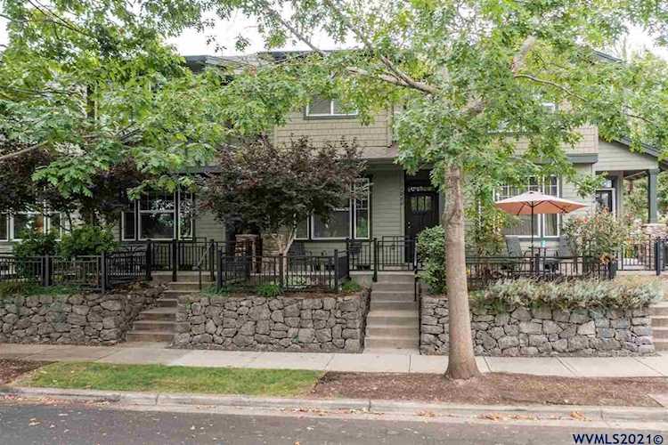 11860 SW Palermo St Wilsonville, OR 97070-7382