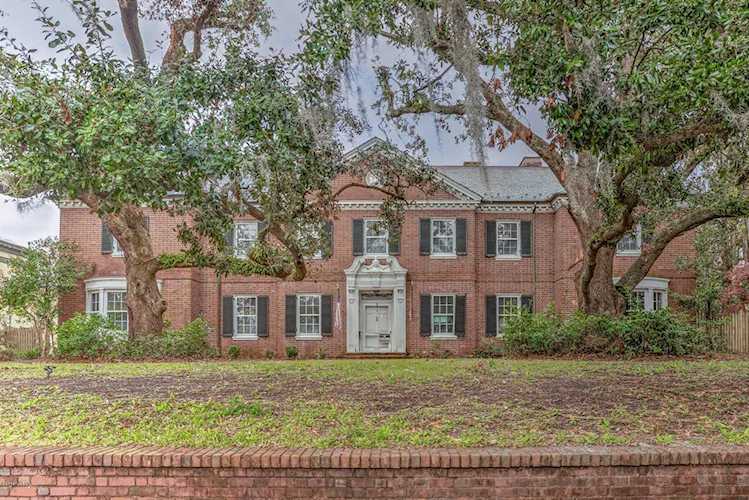 1417 Market Street Wilmington, NC 28401