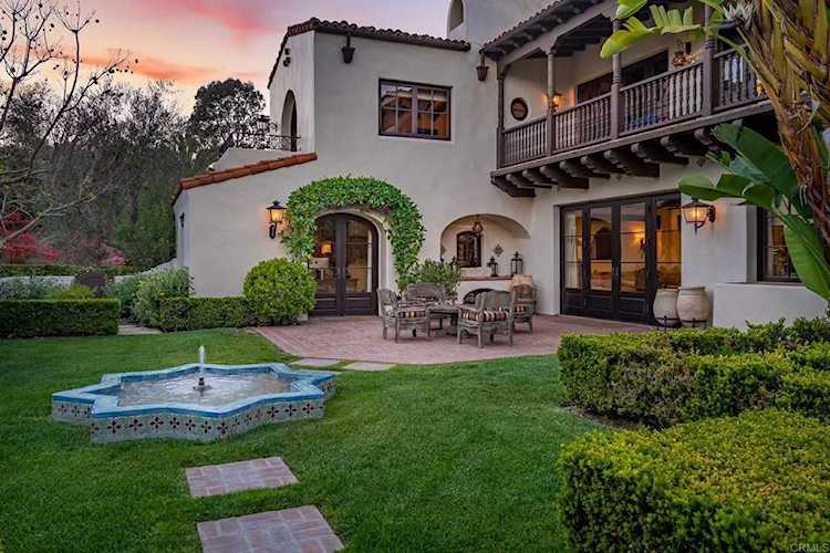 5956 San Elijo Ave Rancho Santa Fe, CA 92067
