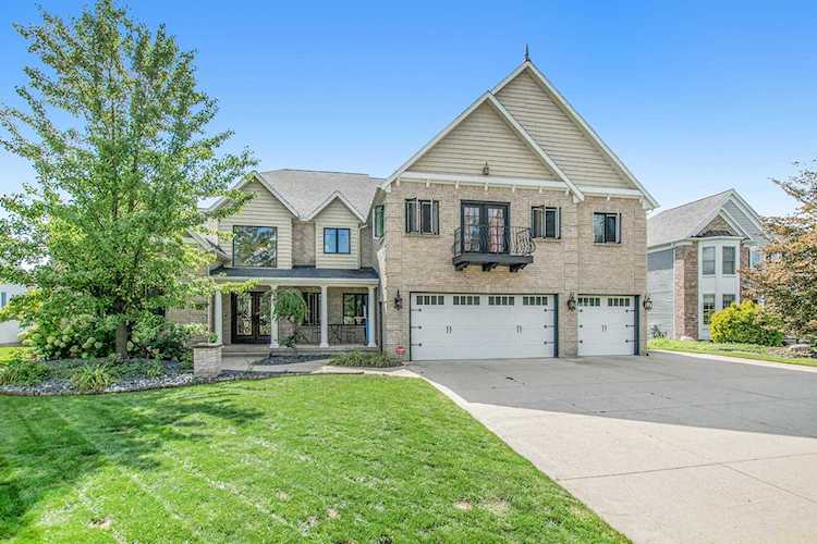 7332 SE Royal Ridge Caledonia, MI 49316
