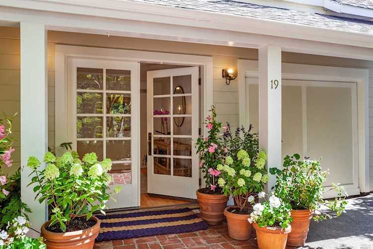 19 Redwood Drive Ross, CA 94957