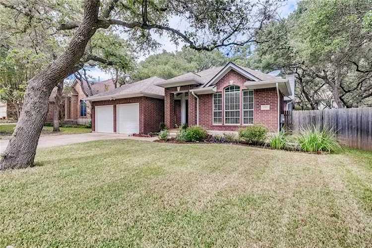 8512 Dunsmere DR Austin, TX 78749