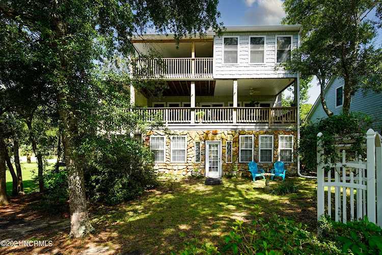 124 SW 2nd Street Oak Island Wooded, NC 28465