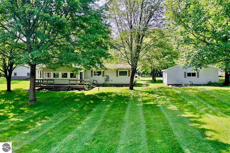 7850 Windoga Lake Drive Weidman, MI 48893