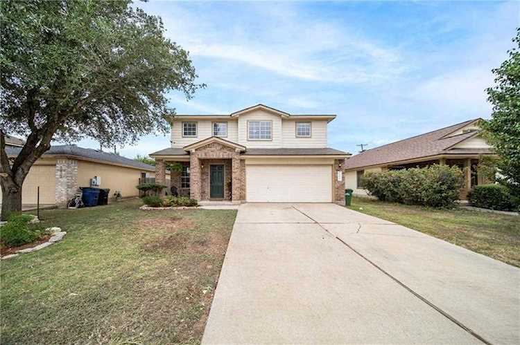 202 Paige BND Hutto, TX 78634