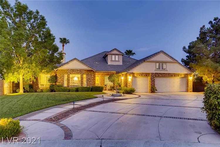 2308 Trident Maple St Las Vegas, NV 89117