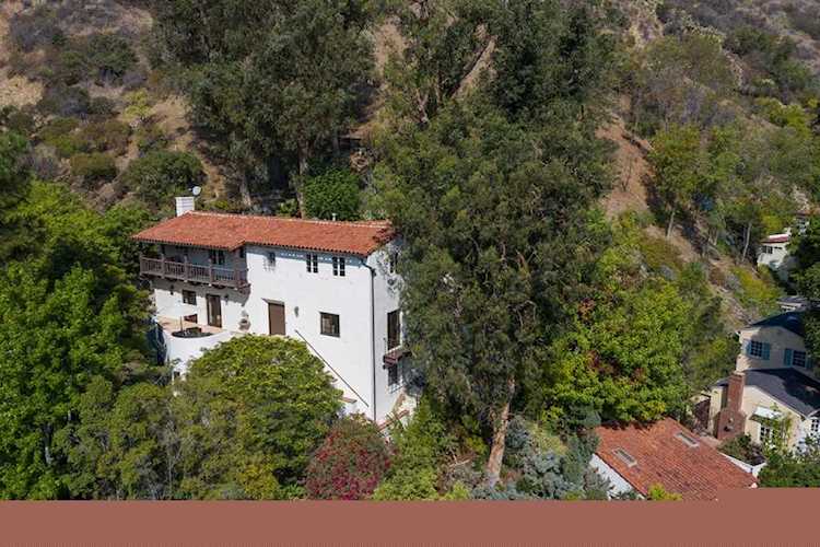 2073 Outpost Dr Los Angeles, CA 90068