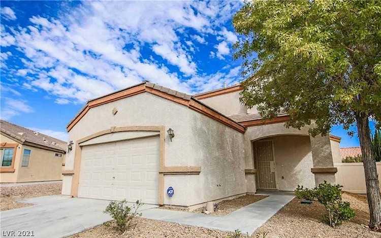 6544 Point Break St North Las Vegas, NV 89084