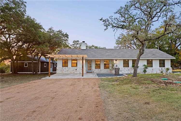1550 Fischer Store RD Wimberley, TX 78676