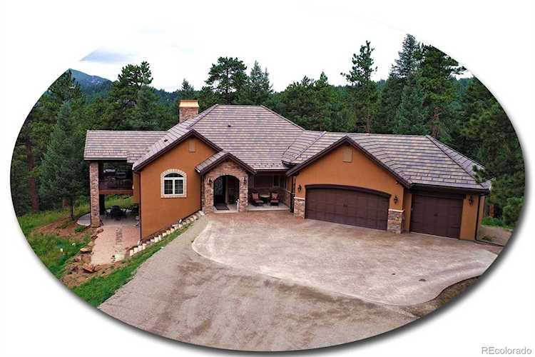 5269 Algonquin Rd Indian Hills, CO 80454