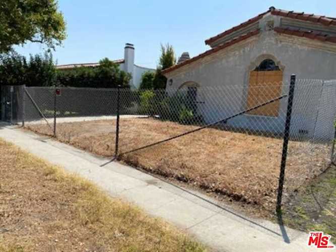 109 S Crescent Heights Blvd Los Angeles, CA 90048