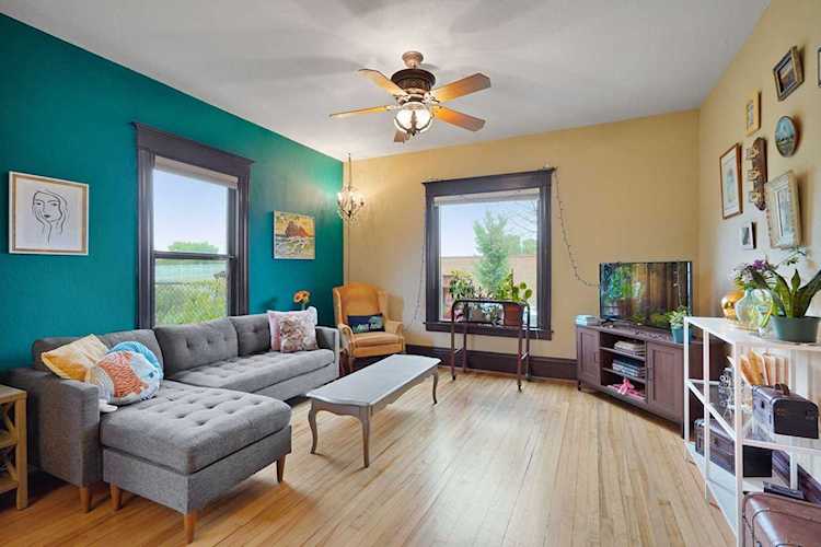 1926 Aldrich Avenue S #A101 Minneapolis, MN 55403