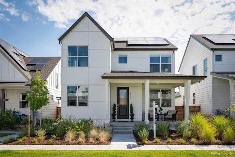 9831 E 59th Dr Denver, CO 80238
